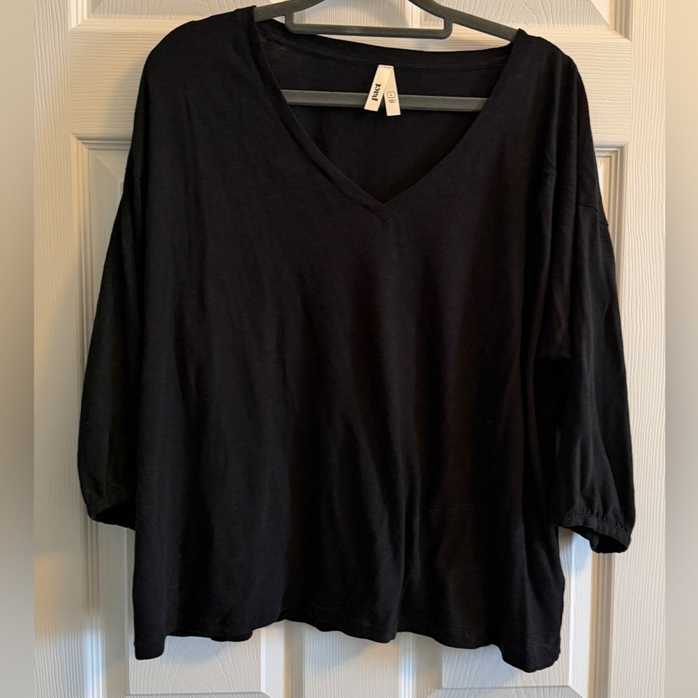 Pact Women's Black 3/4 Sleeve V-Neck Top